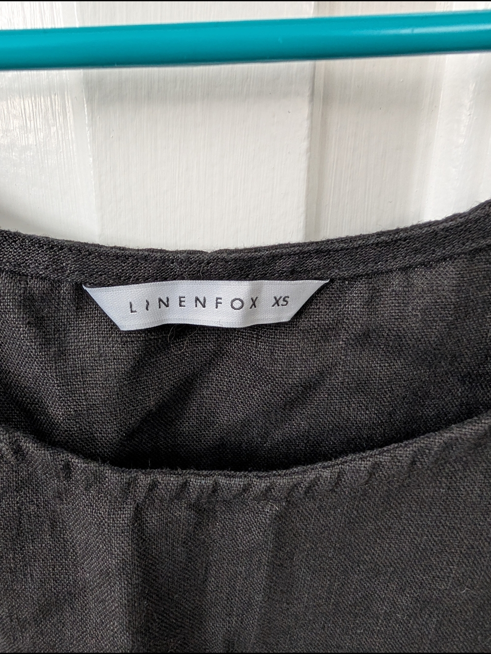 Linenfox Black Malibu Linen Tank - Picture 2 of 2